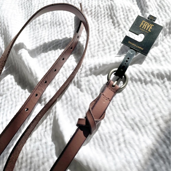 Frye Accessories - Frye Mauve Leather Belt